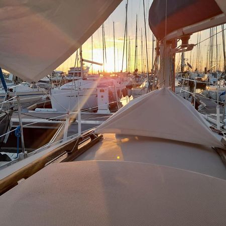 Sejour Insolite - Voilier A Quai A La Rochelle La Rochelle (Charente-Maritime) Buitenkant foto